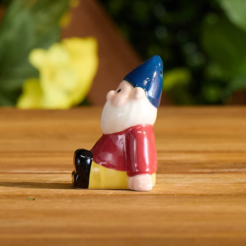 Cracker Barrel Gnome Mini Salt Shaker - Red