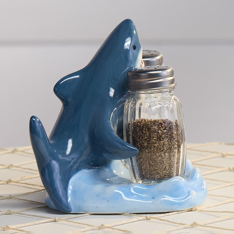 Cracker Barrel Shark Salt and Pepper Shaker Set