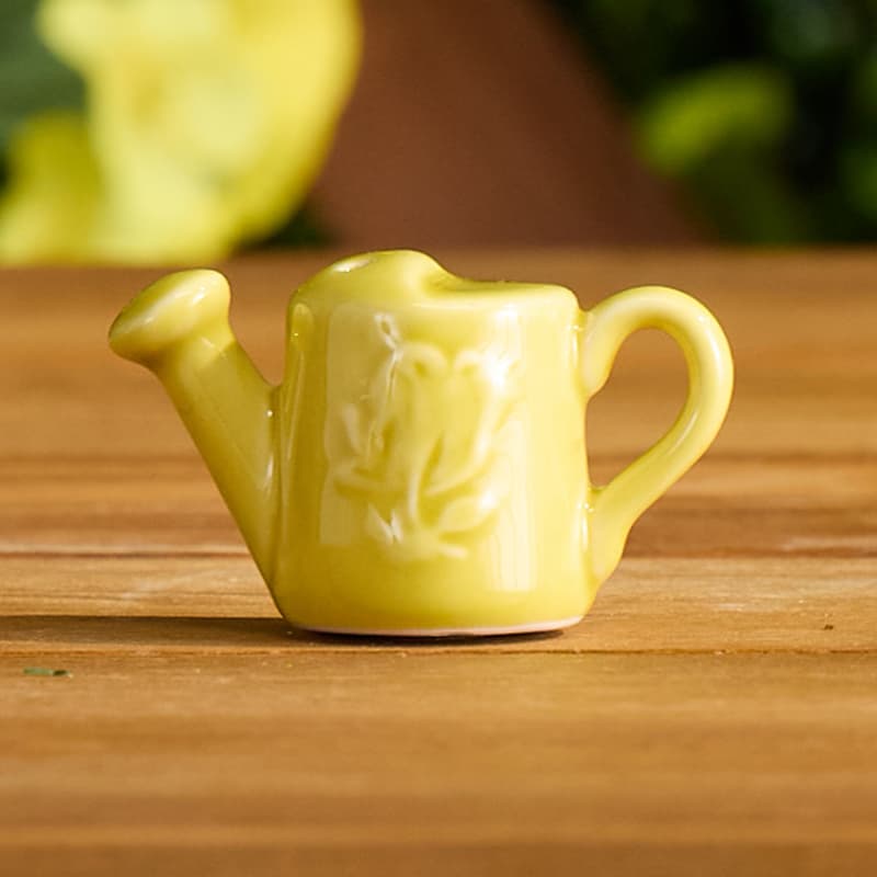 Cracker Barrel Watering Can Mini Pepper Shaker