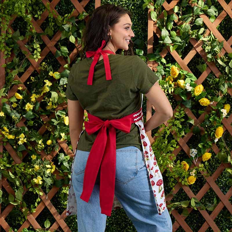 Cracker Barrel Mushroom Apron