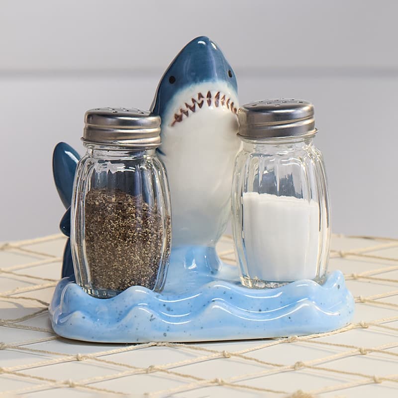 Cracker Barrel Shark Salt and Pepper Shaker Set