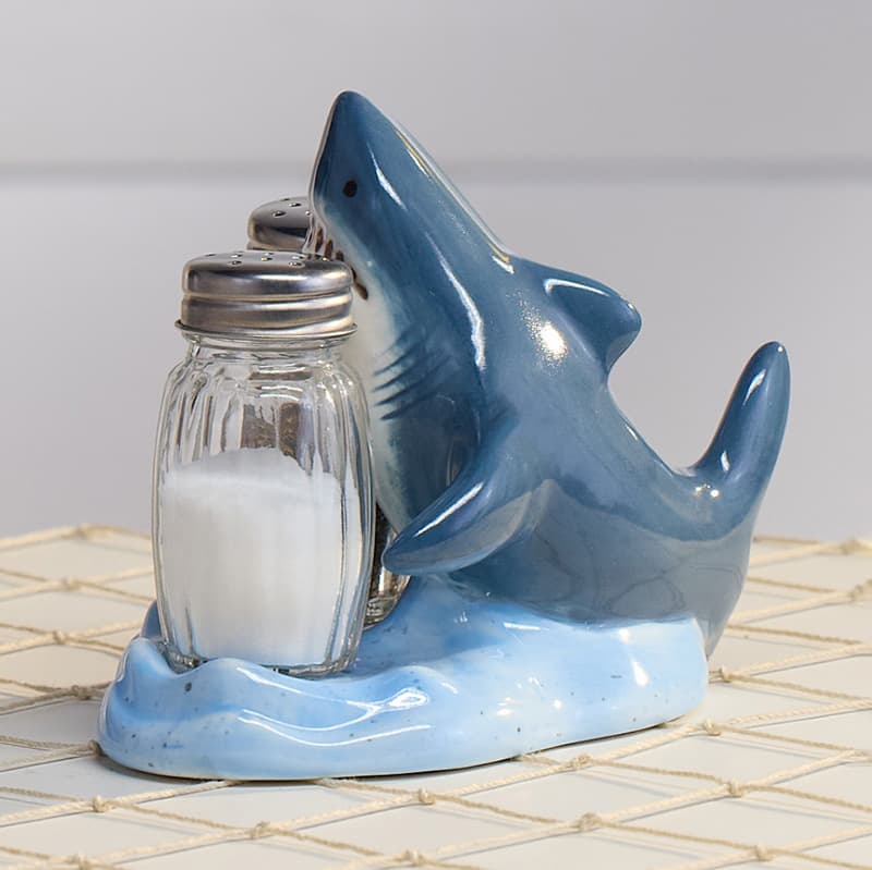 Cracker Barrel Shark Salt and Pepper Shaker Set