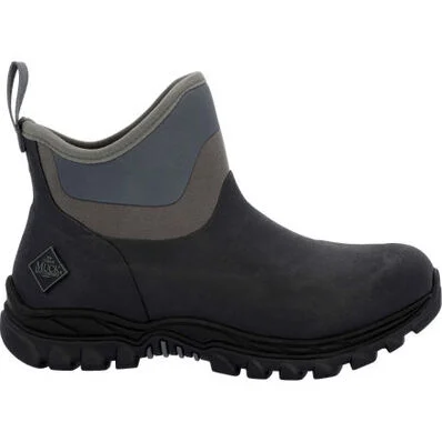 Muck Boot Company Women's Arctic Sport II Ankle Boot - black