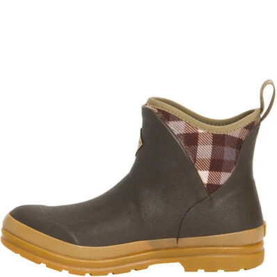 Muck Boot Company Women's Originals Ankle Boot - brown 1