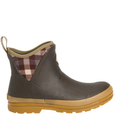 Muck Boot Company Women's Originals Ankle Boot - brown 1