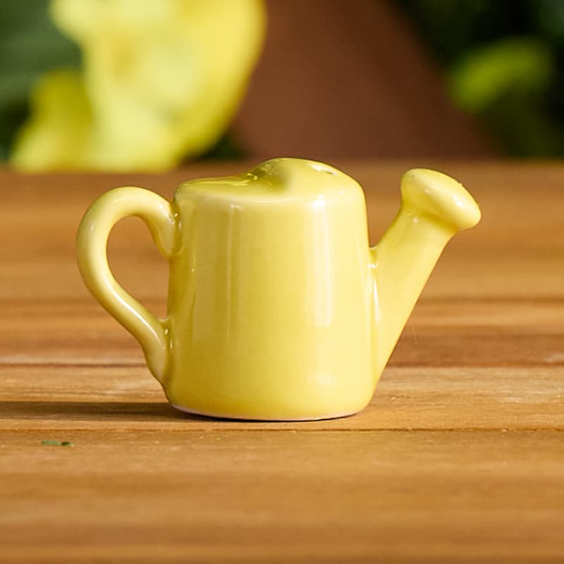 Cracker Barrel Watering Can Mini Pepper Shaker