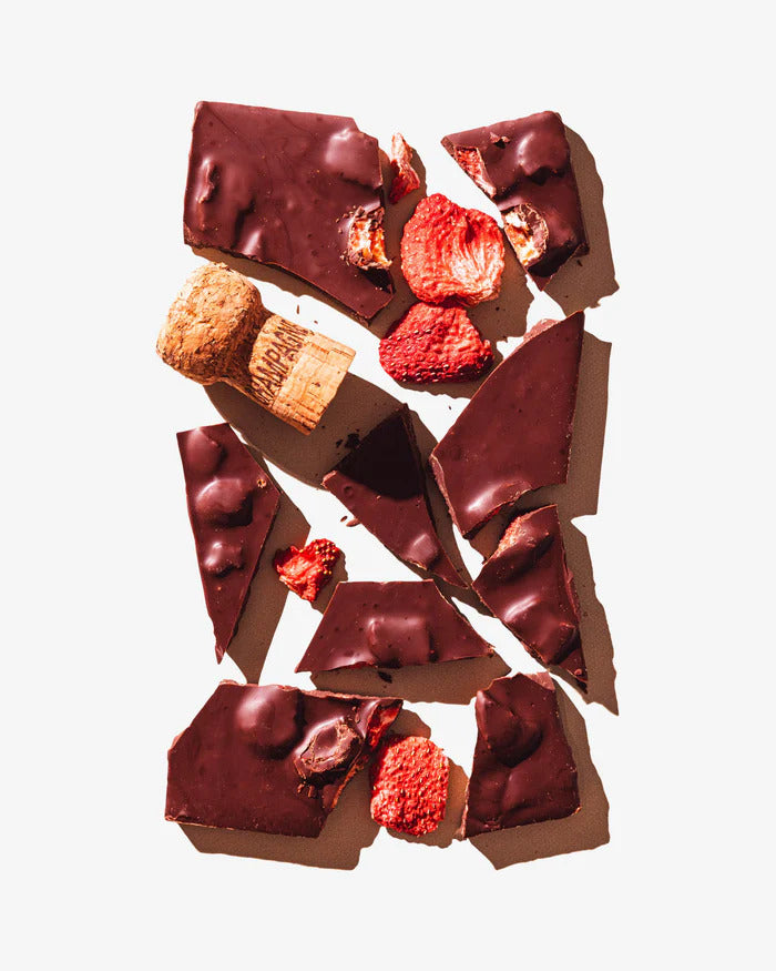 Compartes Chocolate Strawberry Champagne Chocolate Bar