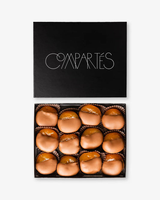 Compartes Chocolate Milk Chocolate Dipped Apricots