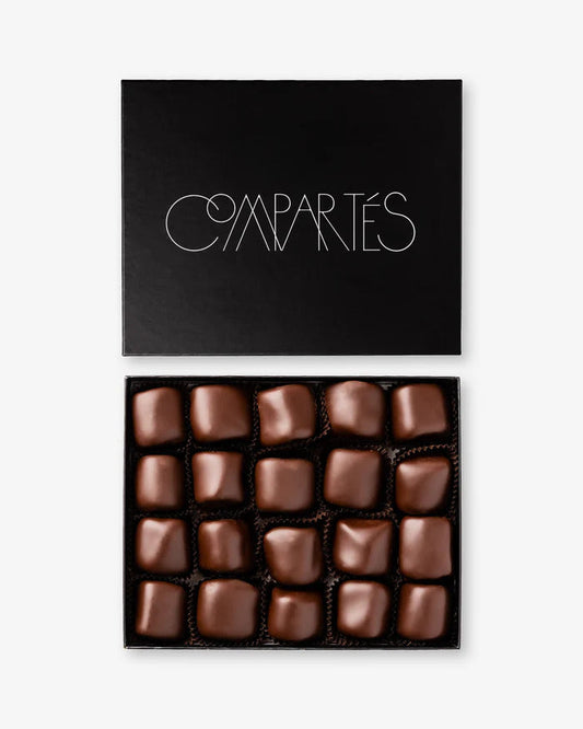 Compartes Chocolate Chocolate Dipped Marshmallows Gift Box