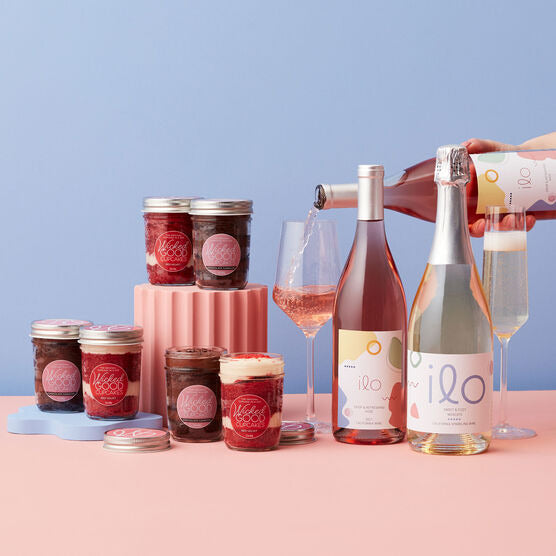 Hickory Farms Cupcake 6-Pack & Rosé + Moscato